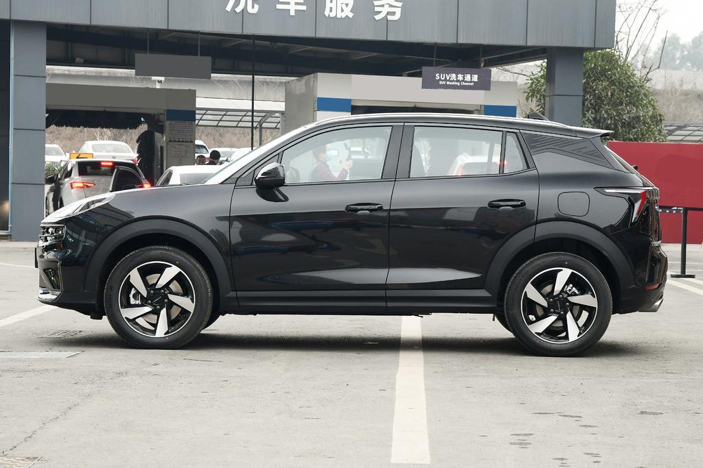 怎么从外观看领克03是2.0还是1.5,全新领克032020款