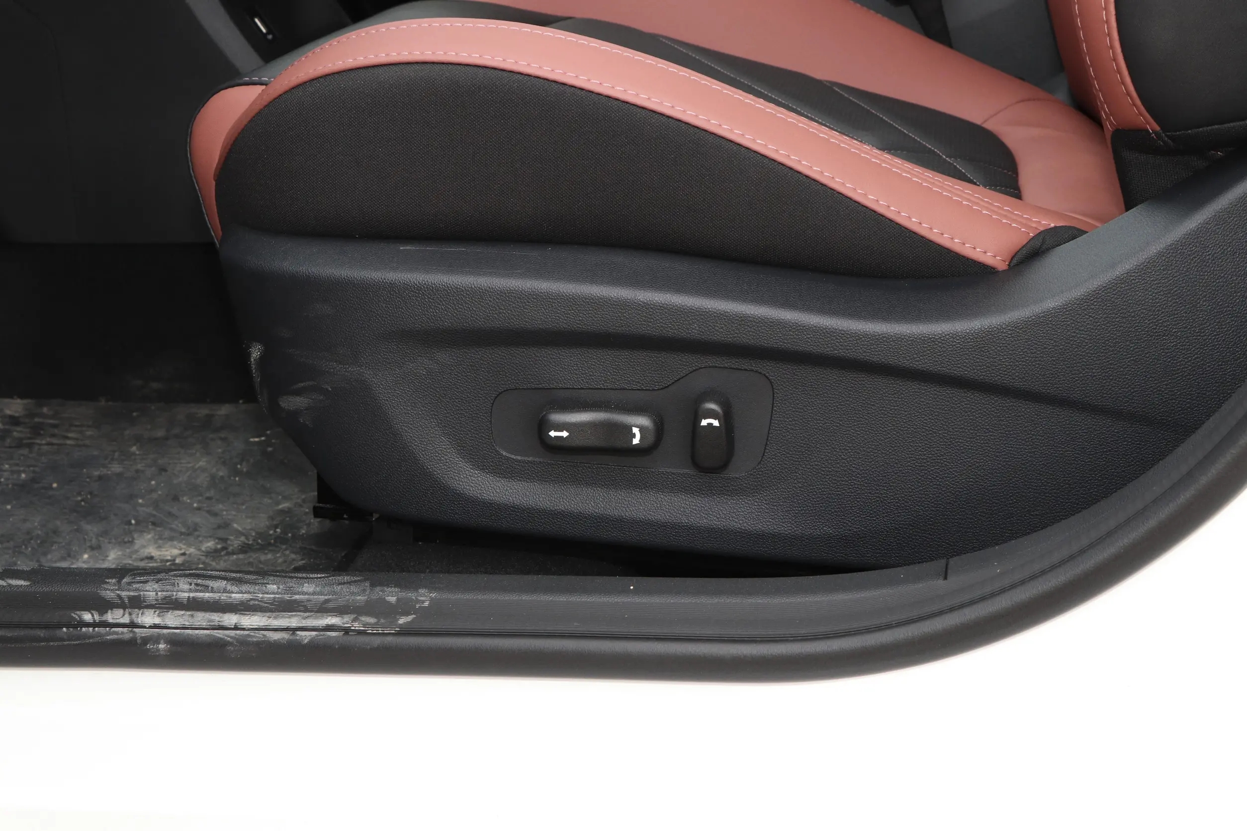 省油性价比高10万左右的家用轿车,省油轿车排行榜10万以内