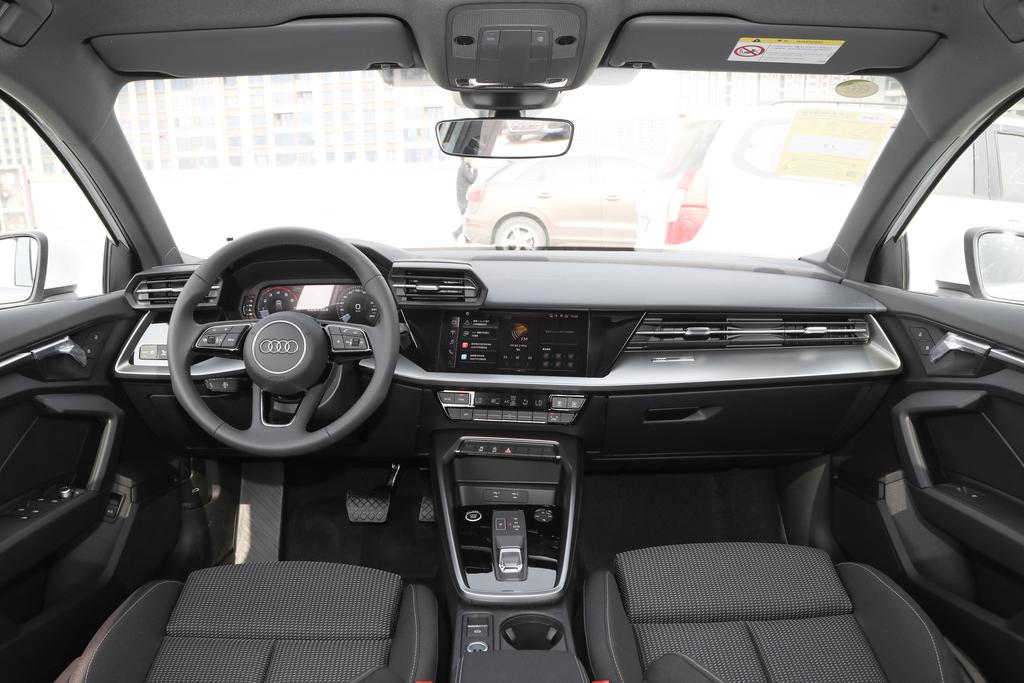 新奥迪a3是干式还是湿式,新奥迪a3预定价格