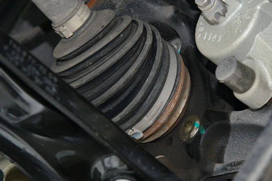 宝来朗逸速腾1.4t怎么选择,宝来朗逸速腾凌渡到底选哪个