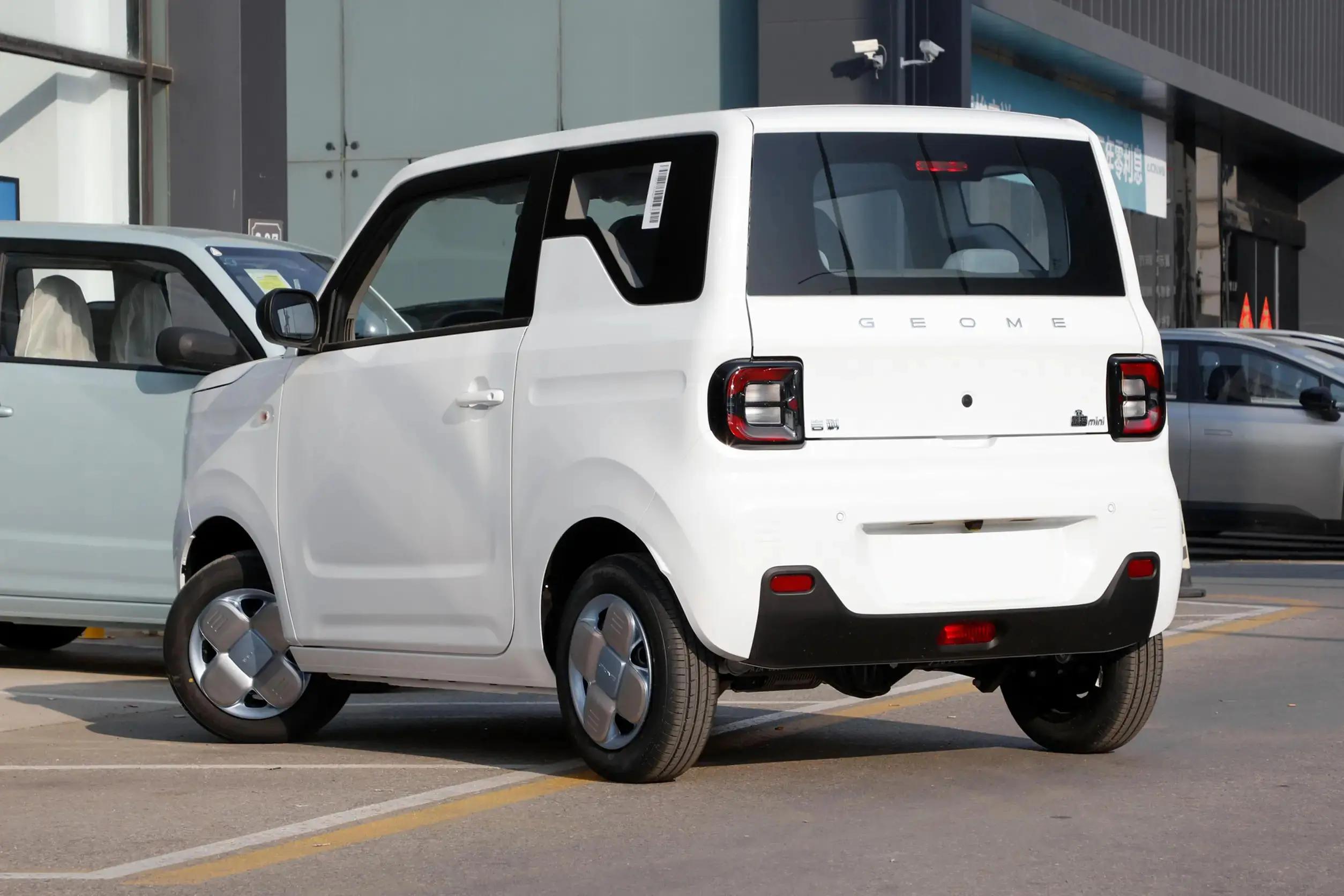 吉利熊猫mini亚运版对比宏光mini,吉利熊猫mini全方位评测