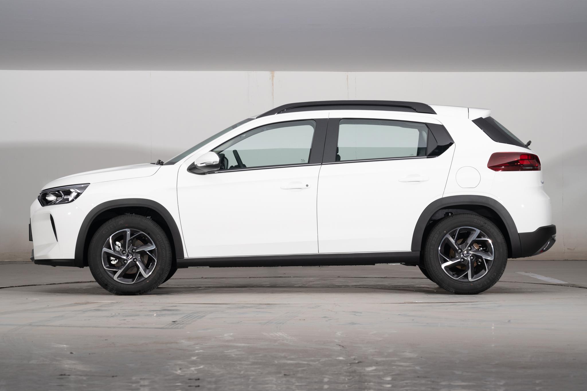 颜值高油耗低十万左右的车,颜值高的雪铁龙二手车