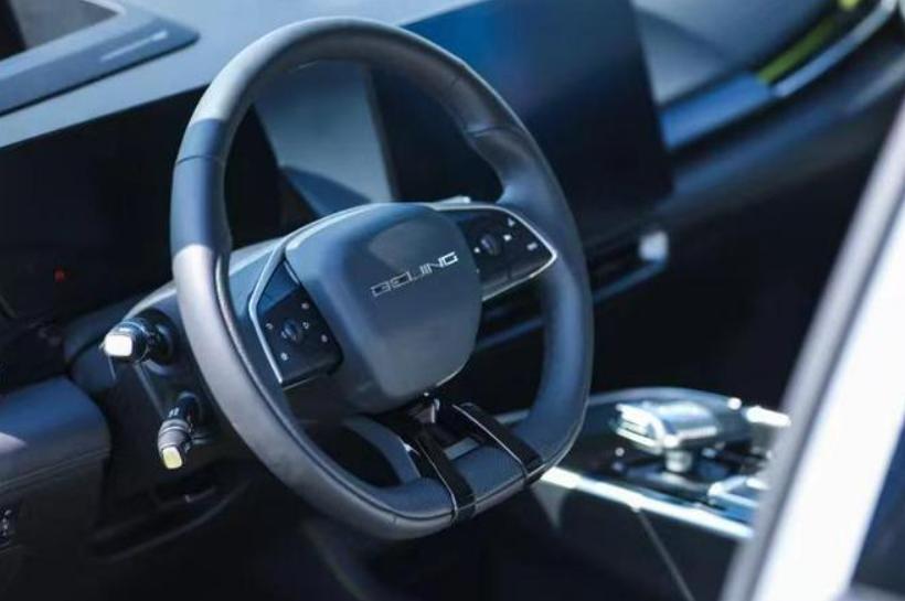 燃油车有智能网联吗,燃油车电动车智能车