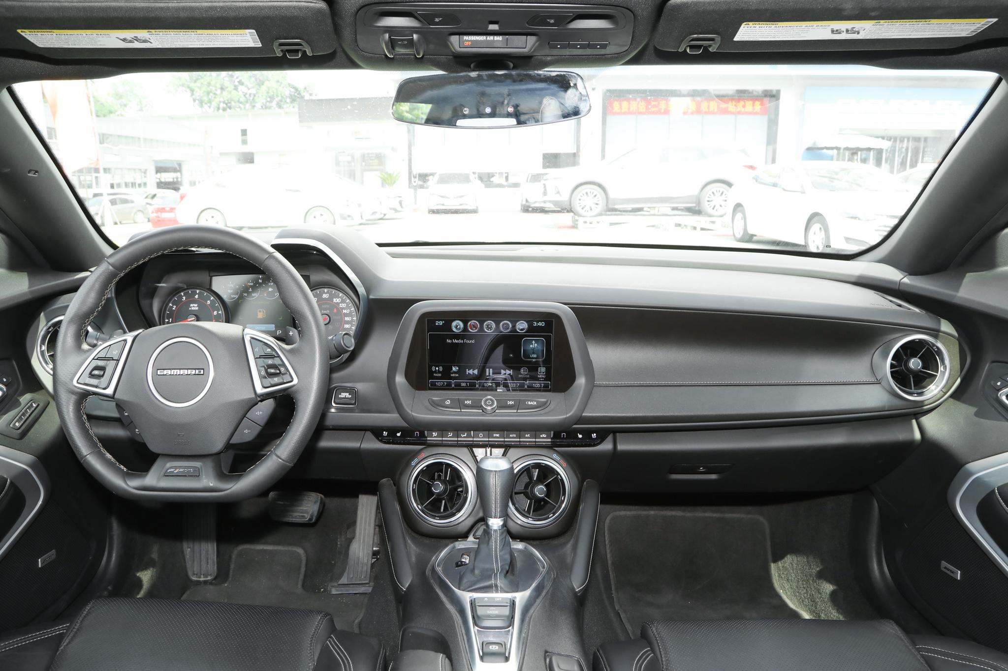 最令人着迷的三款大马力后驱车,美式肌肉车雪佛兰科迈罗解析