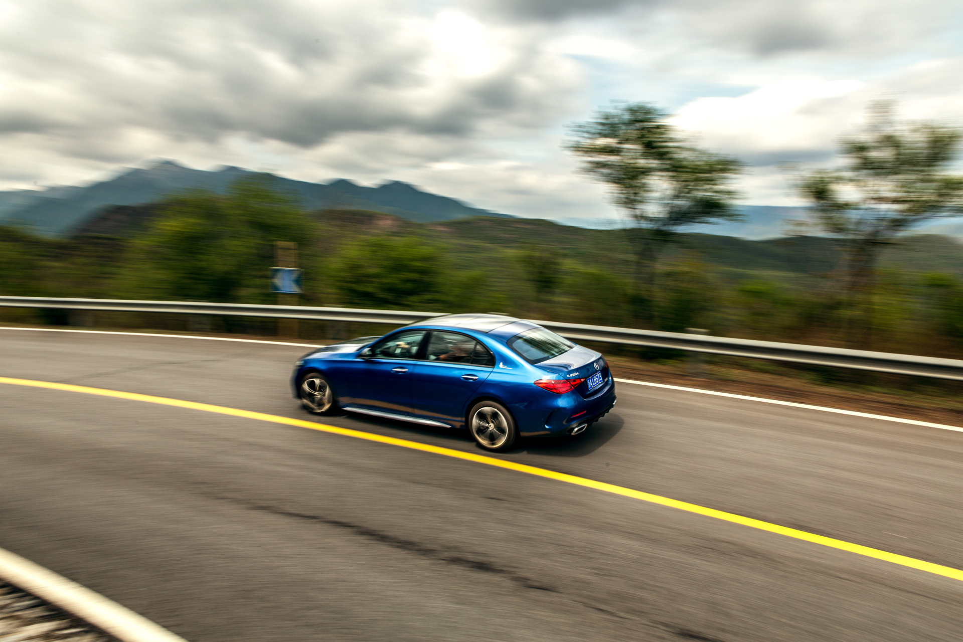 最新款奔驰c级最值得买的配置,三十多万的新款奔驰c级值得买吗