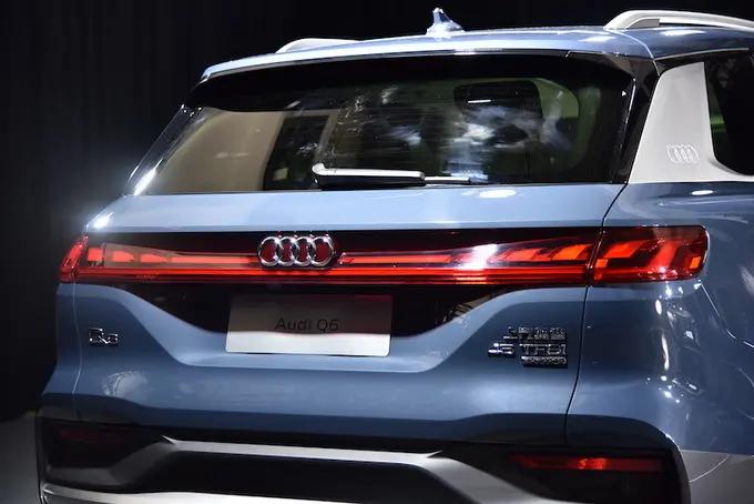 硬汉豪华全尺寸suv试驾上汽奥迪q6,奥迪q6对比奥迪q7