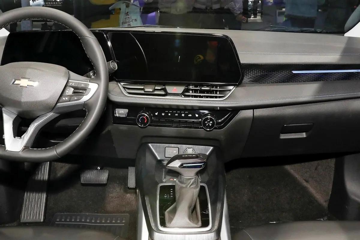 十万落地最值得买的混动车,10万以内合资混动车型推荐