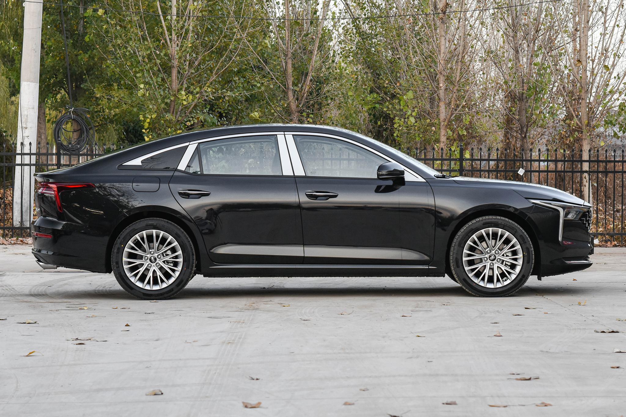 奔腾b70哪款车值得购买,10款奔腾b70自动豪华驾驶感受