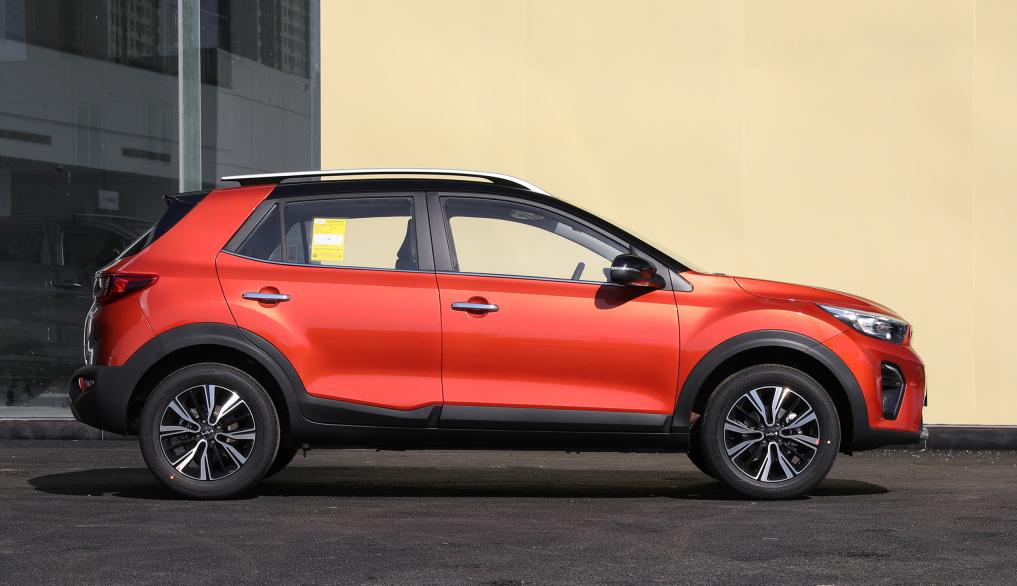 2022款起亚奕跑最高配多少钱,6万左右新车起亚奕跑