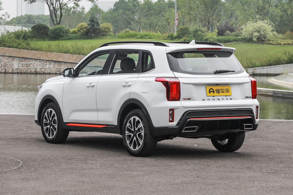 起亚智跑老款和新款该怎么选,2022款全新起亚智跑价位