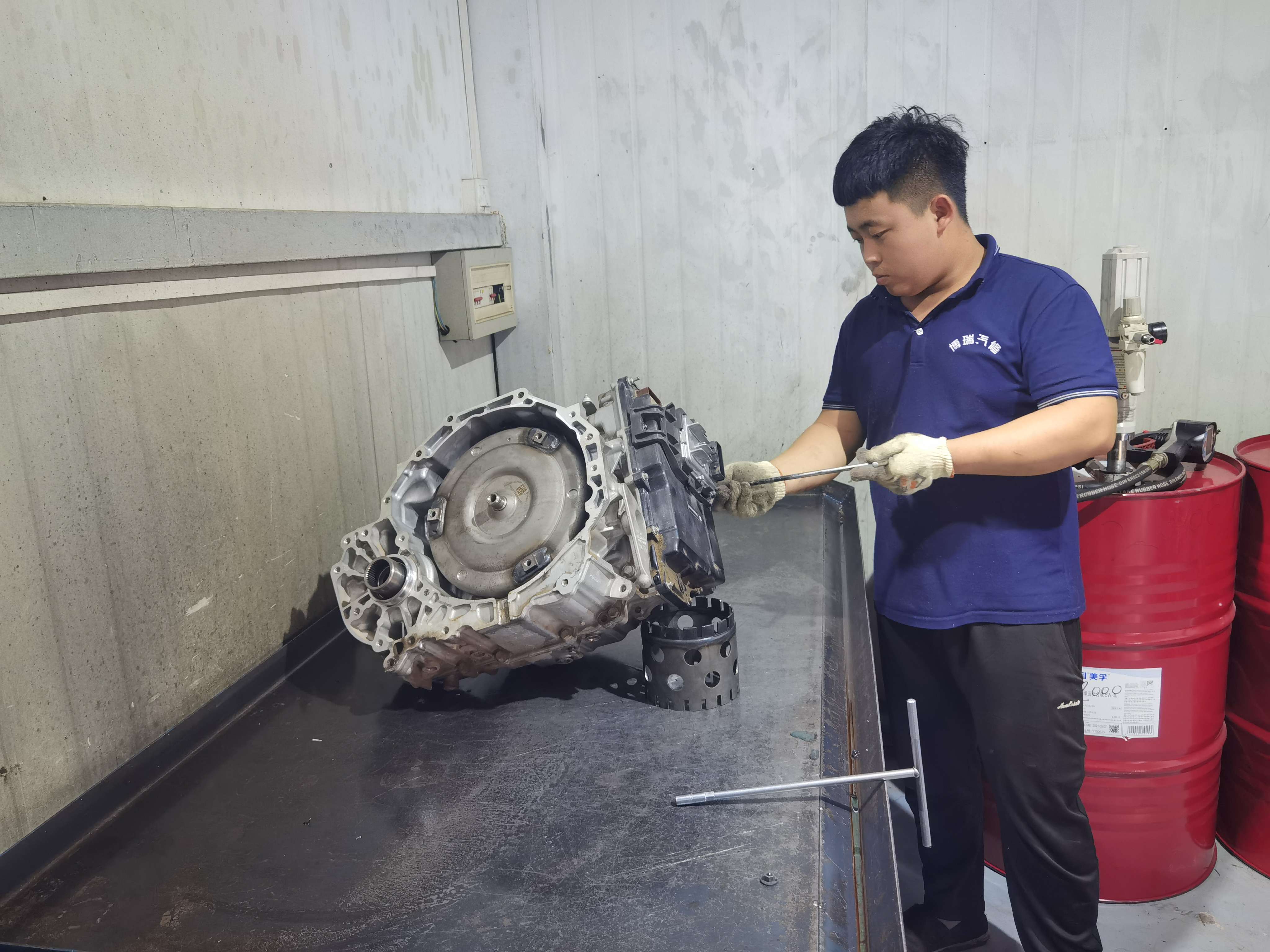 探界者变速箱保修几年,探界者6at变速箱质保多长时间