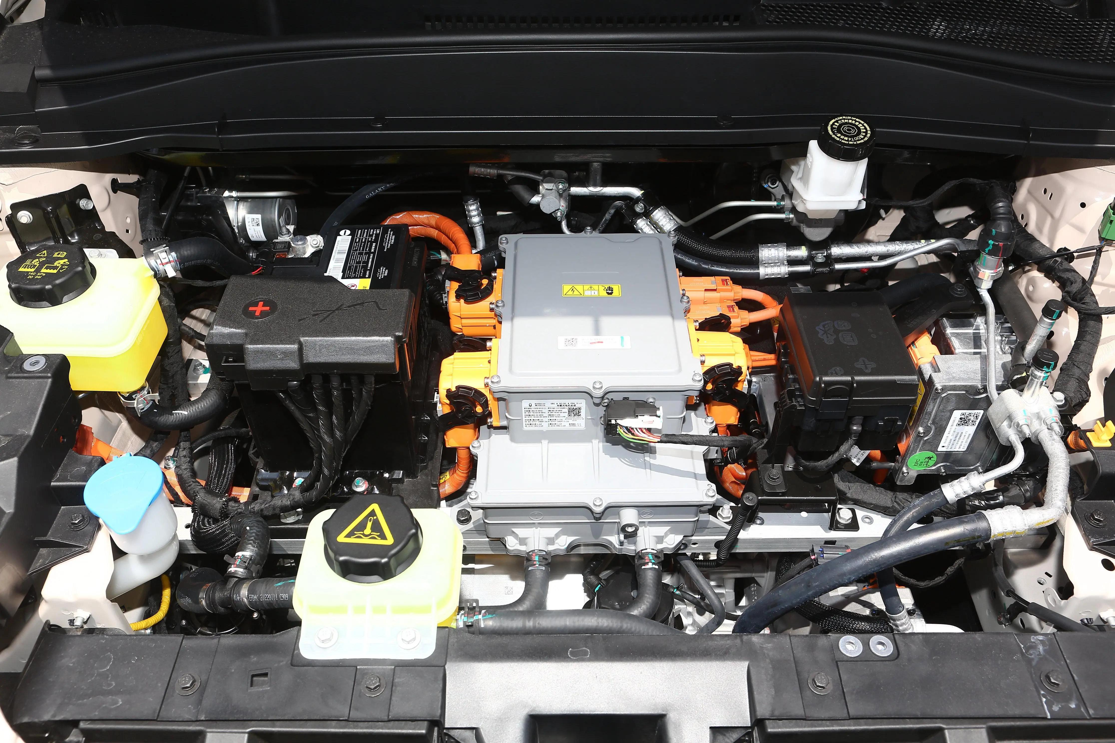 性价比最高开不坏的代步车,推荐三款适合小姐姐的代步车