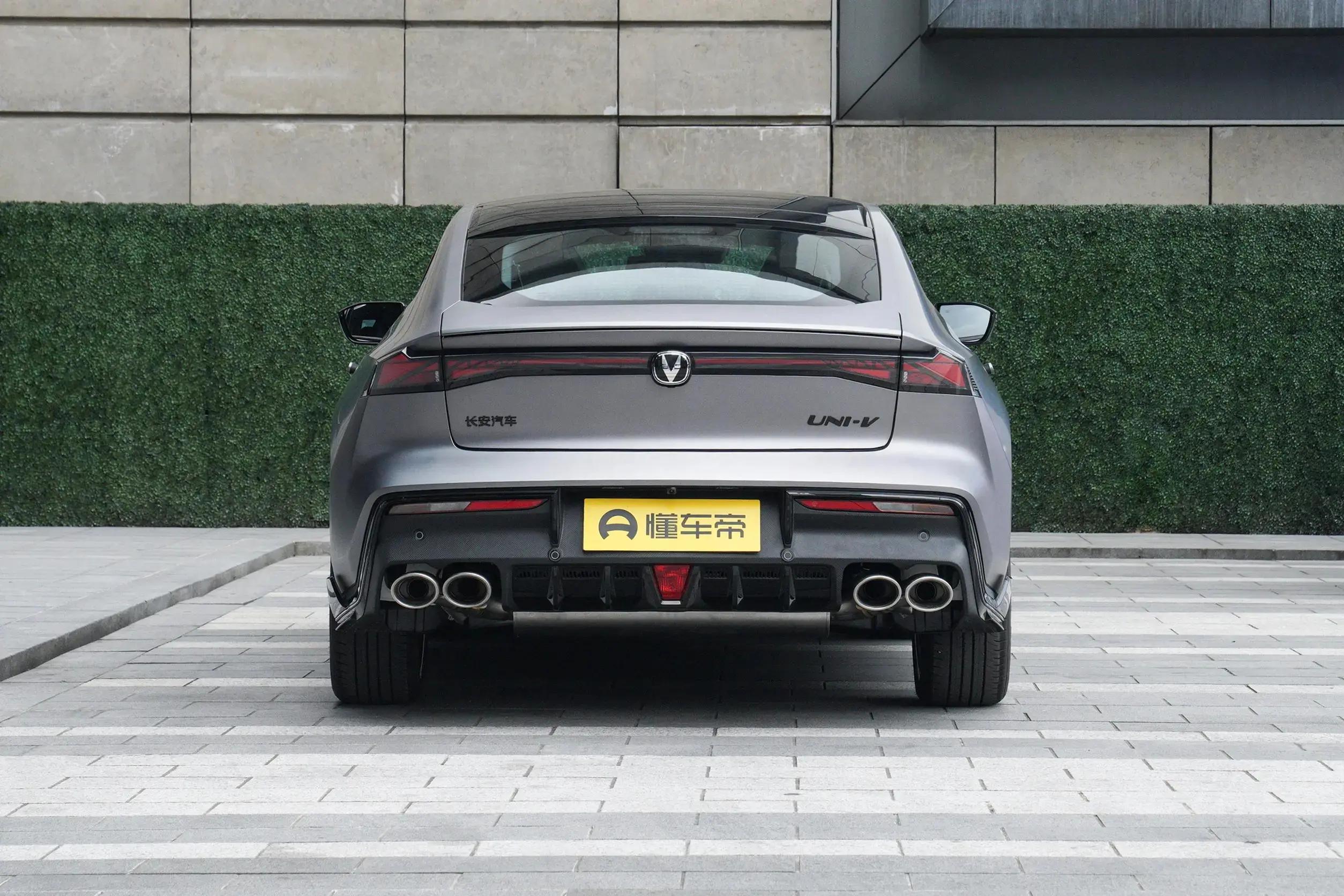 uni-v运动版车子怎么样,长安uni-v智电idd10万