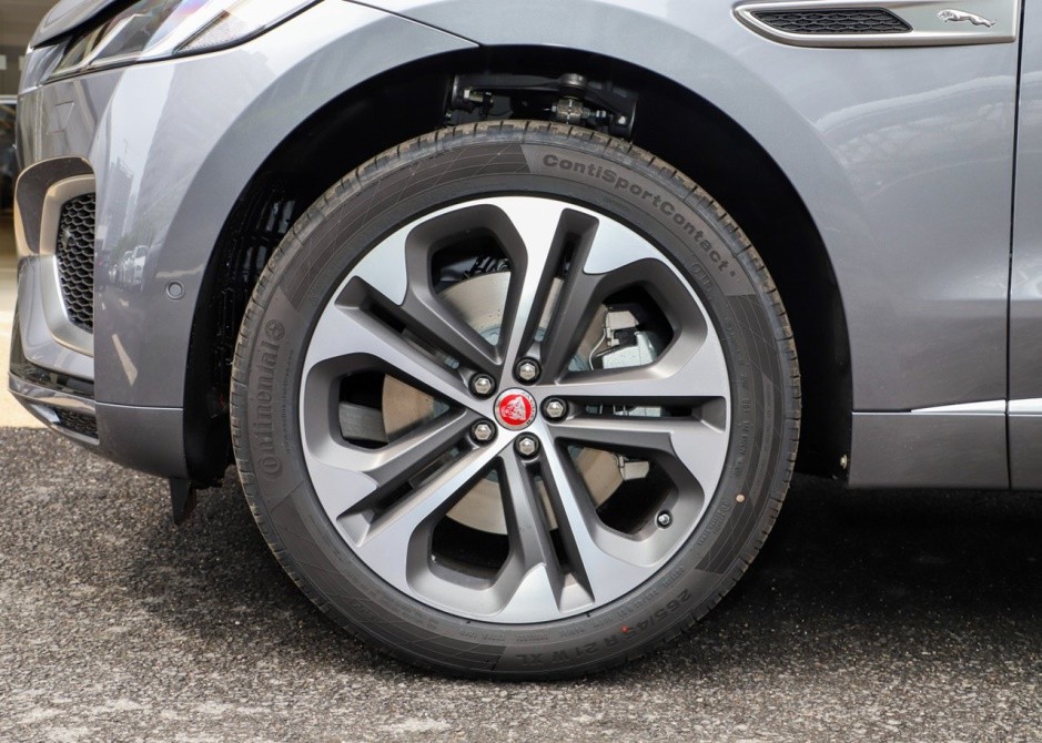 f-pace购车最佳时期,f-pace用车体验