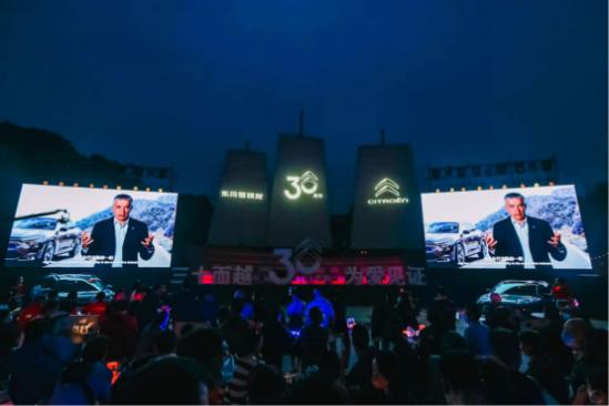 坚持以客户为中心的服务理念,坚持以客户为中心的企业文化