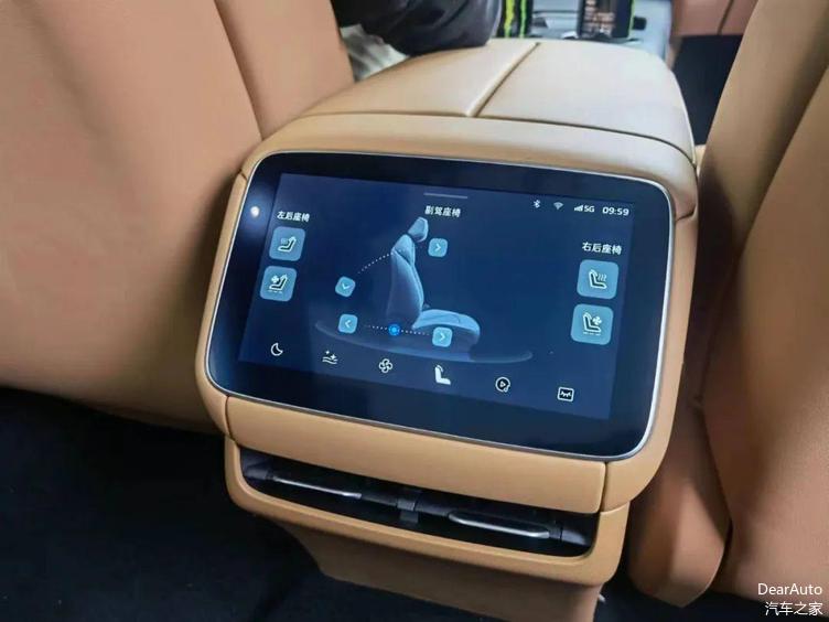 飞凡f7非凡巴赫座舱多少钱,试驾飞凡f7