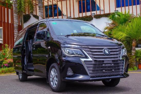 菱智m5家庭事业都兼顾,内外兼修运动感10万级运动家轿