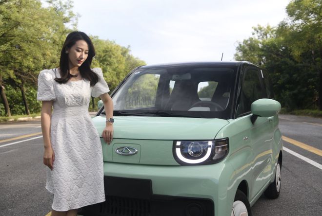 三部iPhone就能买QQ冰淇淋没有融在嘴里却是甜在心里