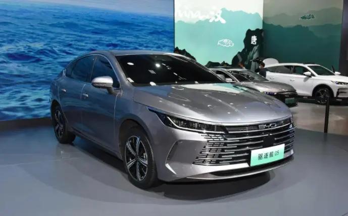 驱逐舰05混动动力原理,驱逐舰05的120公里豪华版本配置