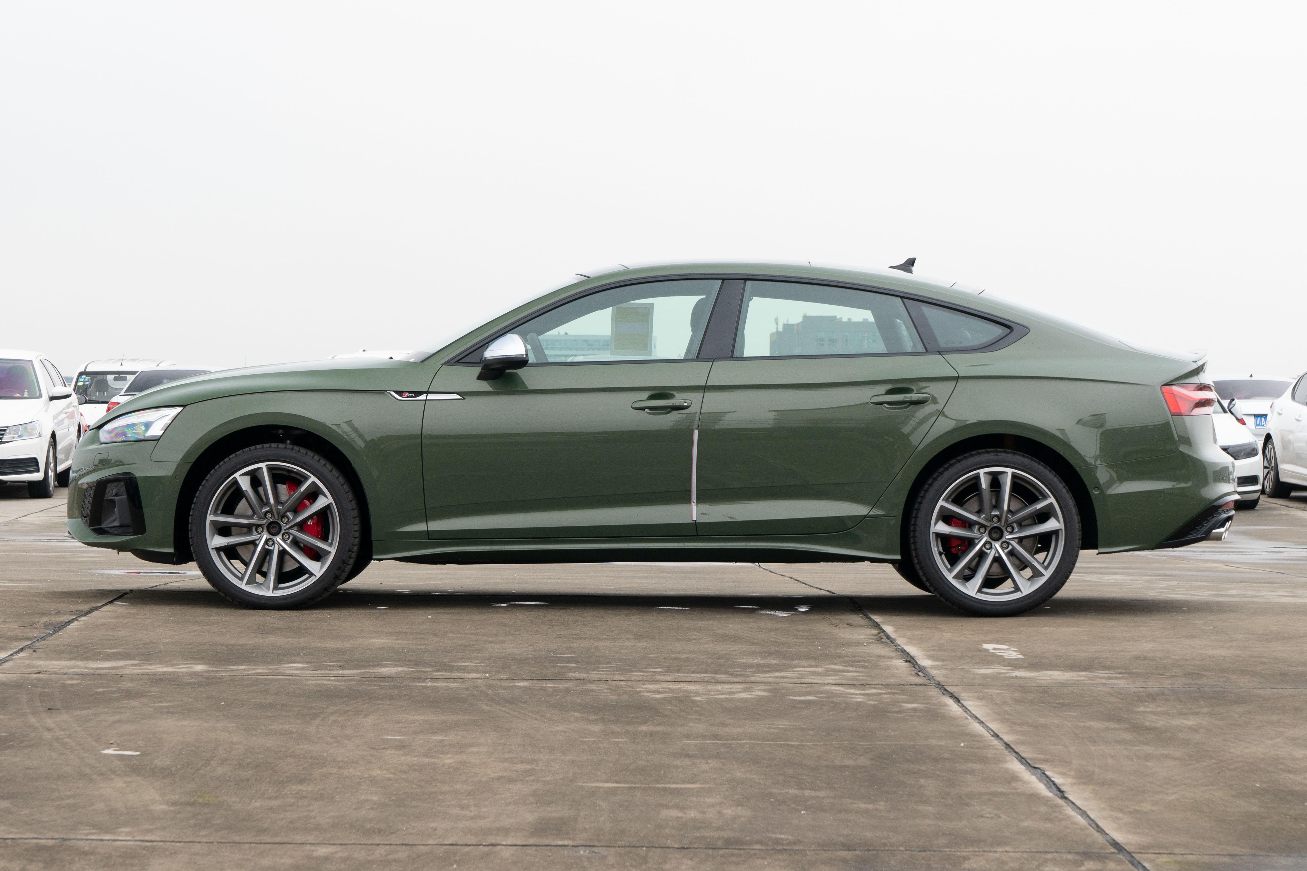 奥迪s5扮猪吃老虎视频,s5扮猪吃老虎的车