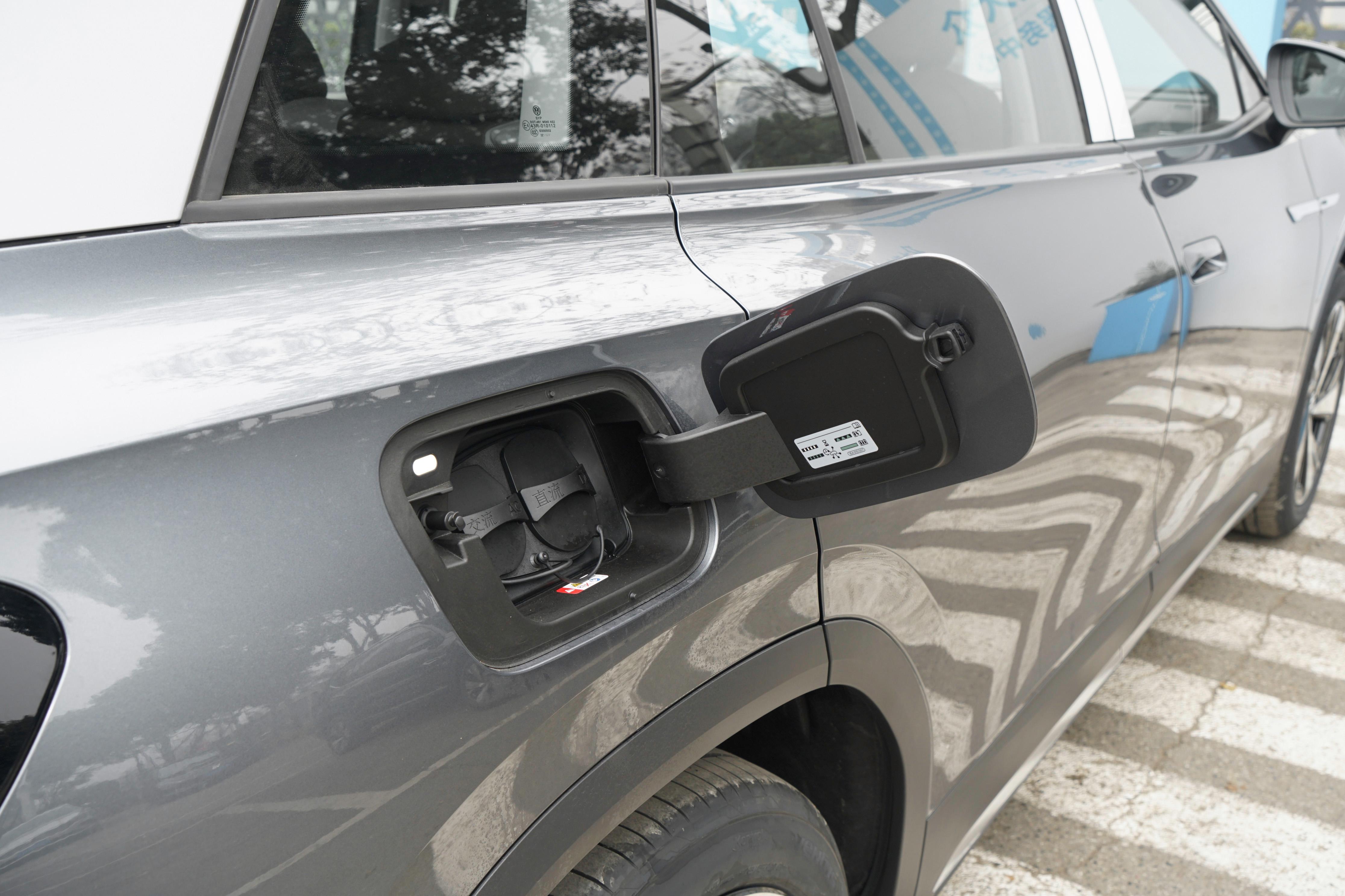 首付7.7万车价216000一个月还多少,上汽大众id.4x纯电suv值得买吗