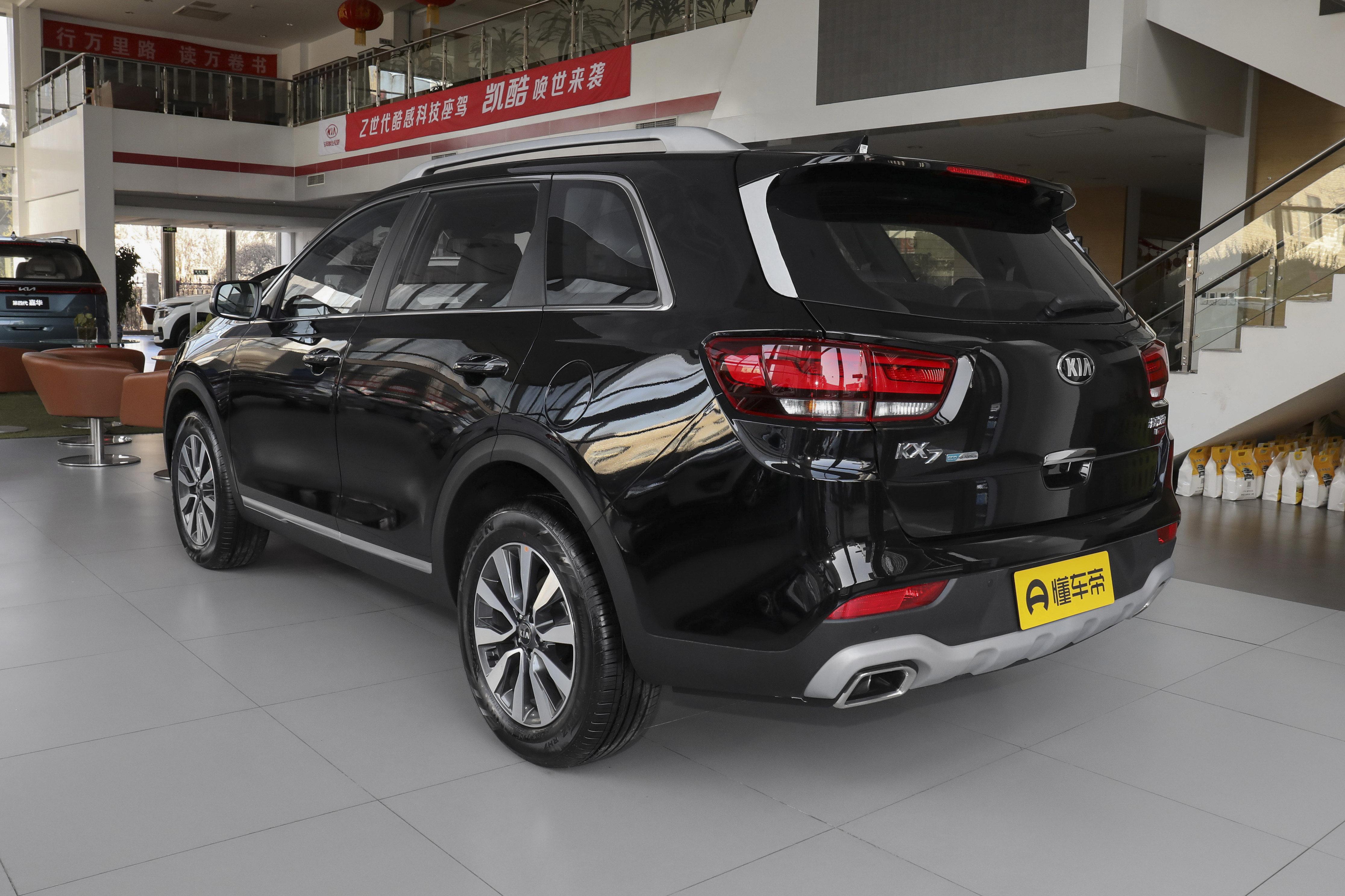 试驾起亚kx72021款,2022款起亚kx7四驱试驾