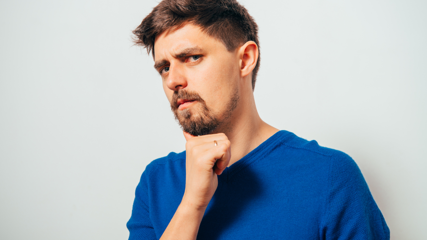 小说：饭前一支歌，饭后五公里越野，小伙的新兵生活正式开始了