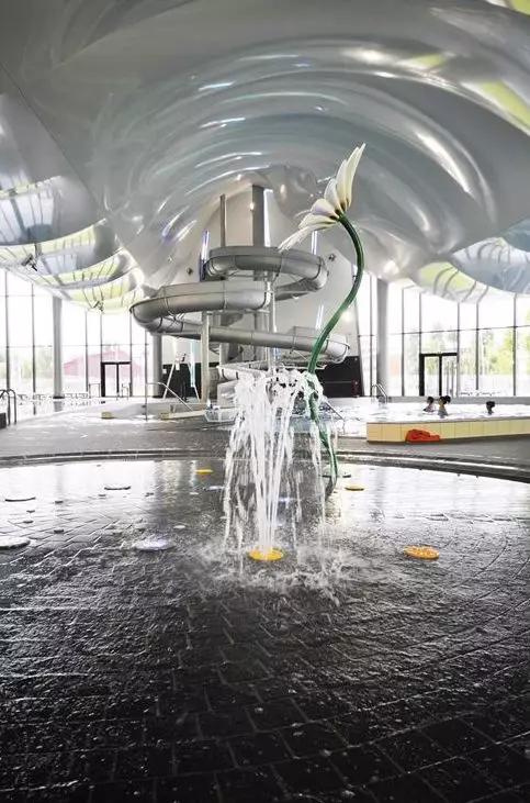 现代又根植于传统的瓦尔德斯卡普温泉中心