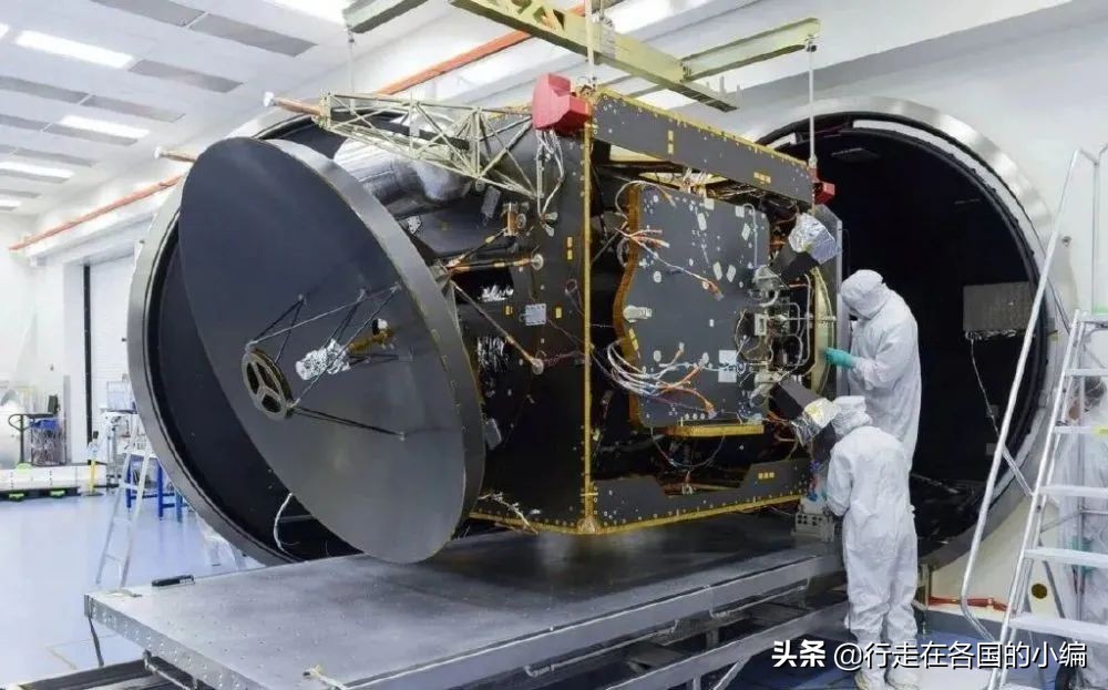 阿联酋,石油土豪国有个太空梦,靠支票来加速能走多远?