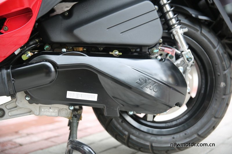 三阳fnx150踏板2021款评测,三阳fnx踏板150带人可以跑山吗