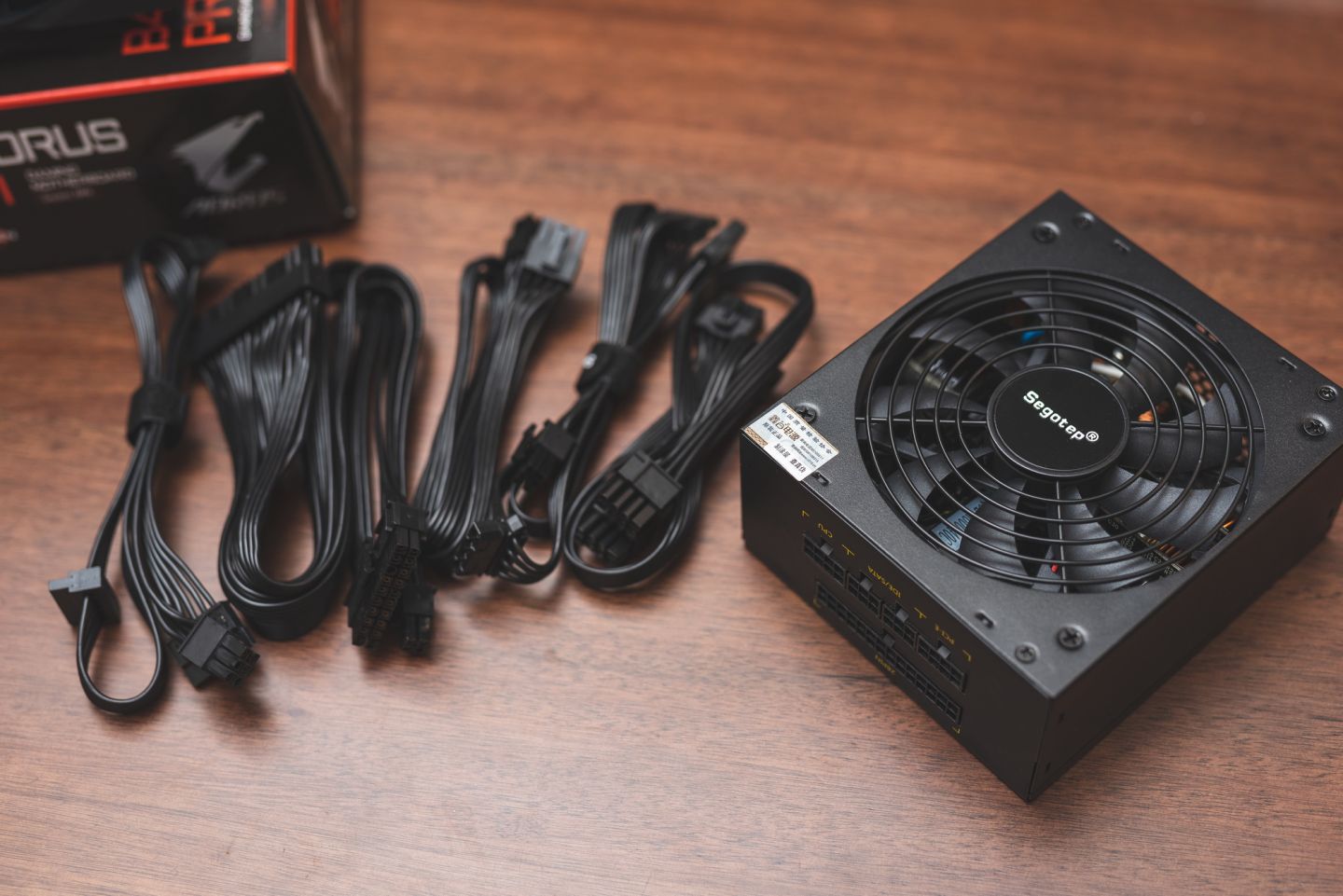 itx小钢炮需要什么,itx白色小钢炮安装教程