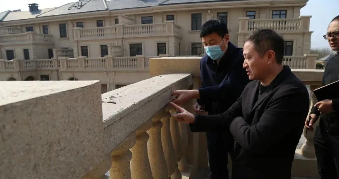 涓滆惀鍗庣撼闆嗗洟楂樺崥,鍗庣撼闆嗗洟楂樺崥鐜扮姸