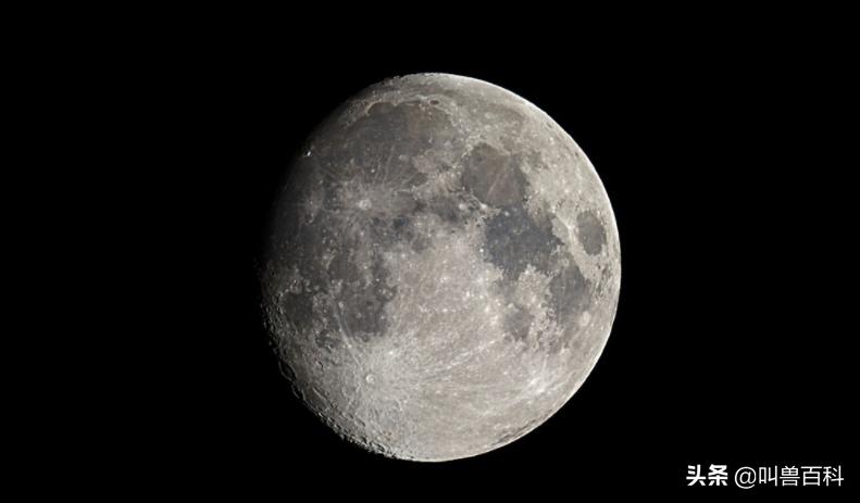 卫星揭开月球背后的未解之谜,月球背面的神秘事件