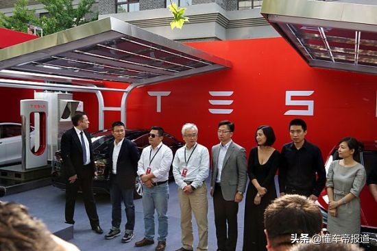 曹德旺比亚迪汉是什么颜色,曹德旺喜提比亚迪