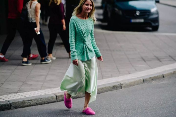 裙装女款爆款夏季微胖遮肉,即将流行的小个子裙装穿搭