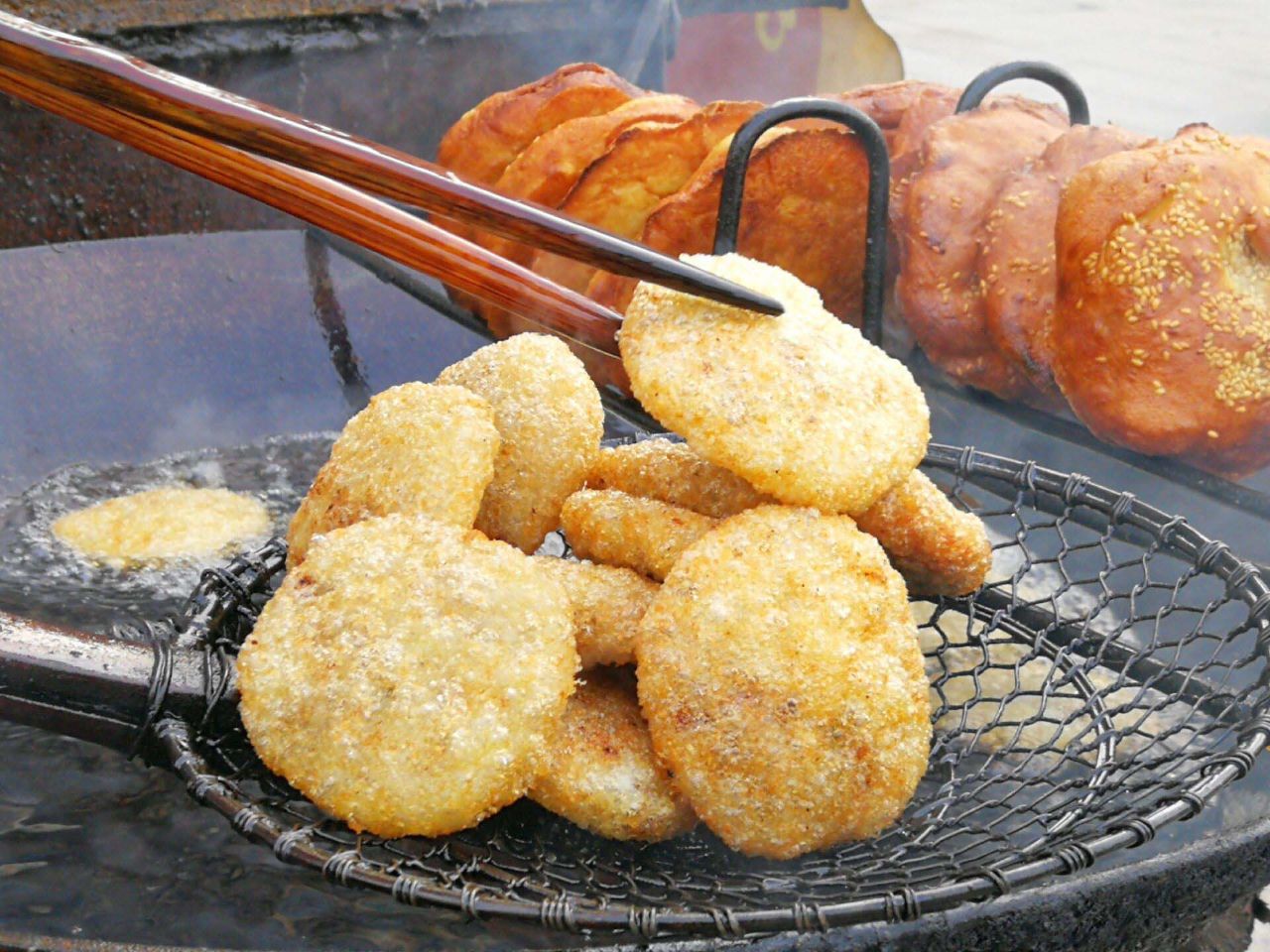 安徽省各市的特色美食蒿子粑,太和美食烧饼