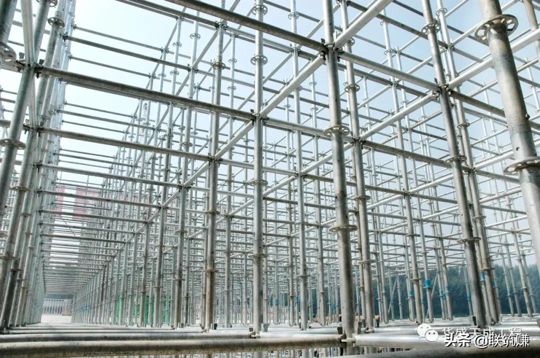 盘扣脚手架横杆长度都有多少,脚手架横杆一般按什么计算