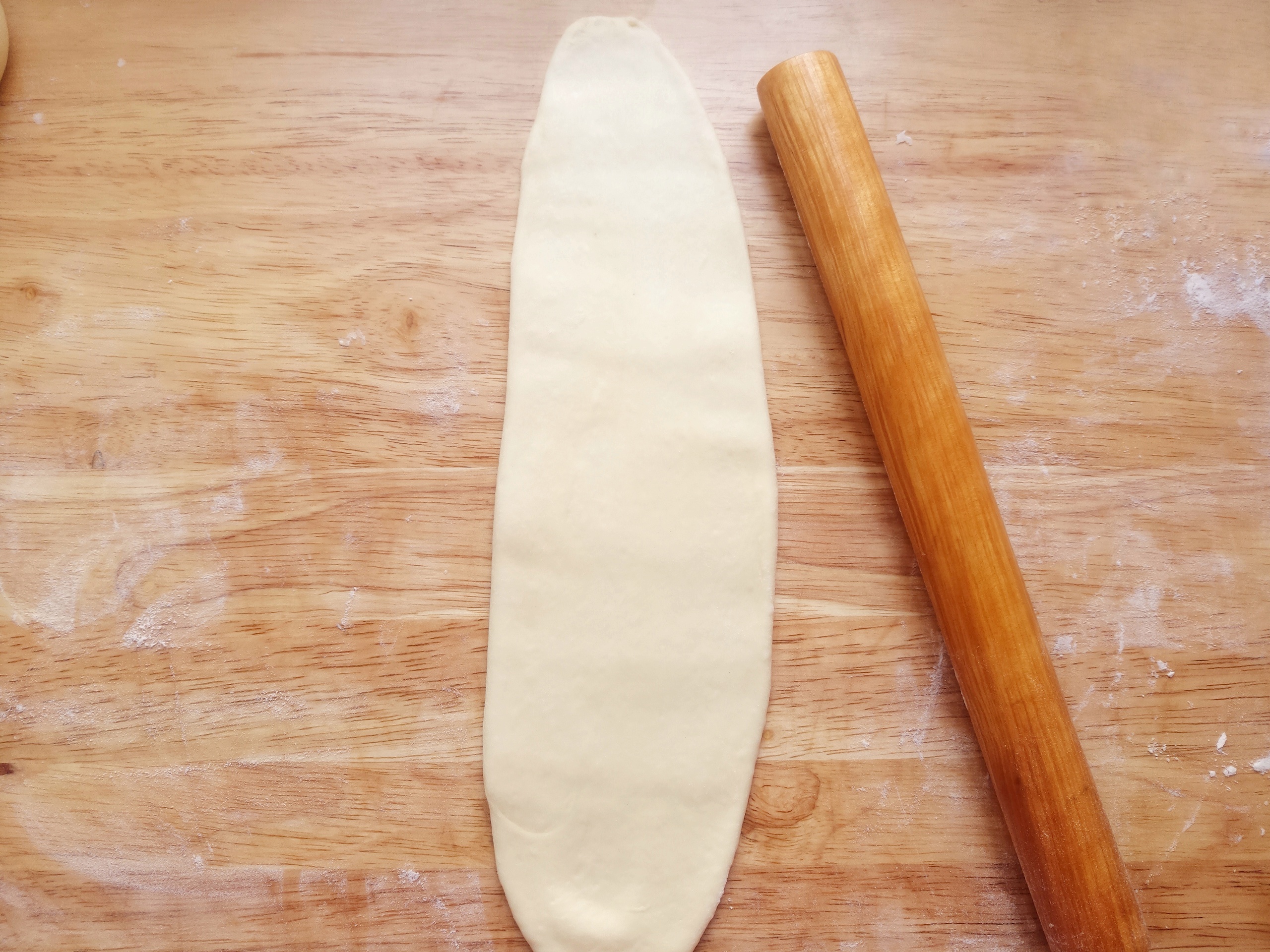 自制吐司家常做法,自己做吐司要想柔软好吃又拉丝