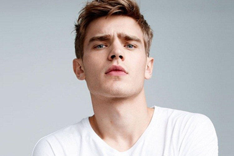 剃须的妙招,剃须的正确方法及步骤