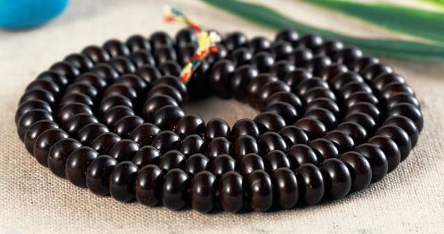 鸡爪骨文玩市场价格,最靠谱的文玩价格参考表赶紧收藏