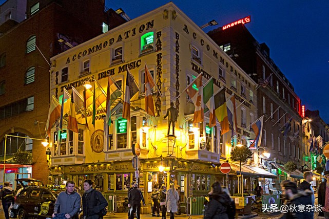 盖尔式足球是不是橄榄球,爱尔兰盖尔式足球