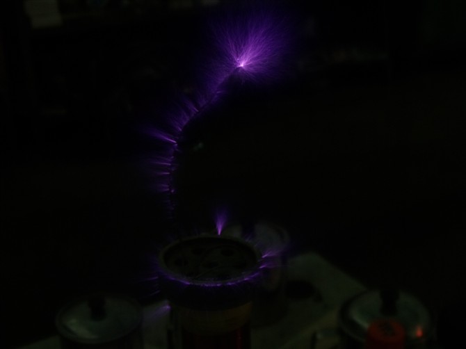 自制特斯拉线圈蜡烛,自制超大电弧特斯拉线圈