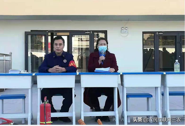 邯郸磁县：磁州镇滏阳学校开展消防安全应急疏散演练活动