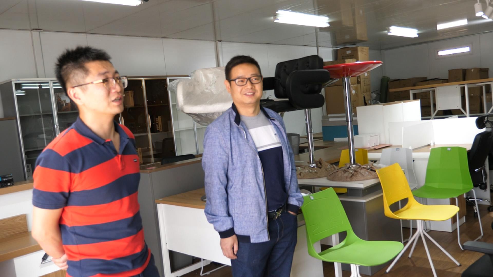 在非洲做生意一要命二求财，当它出问题，中国商人差点血本无归