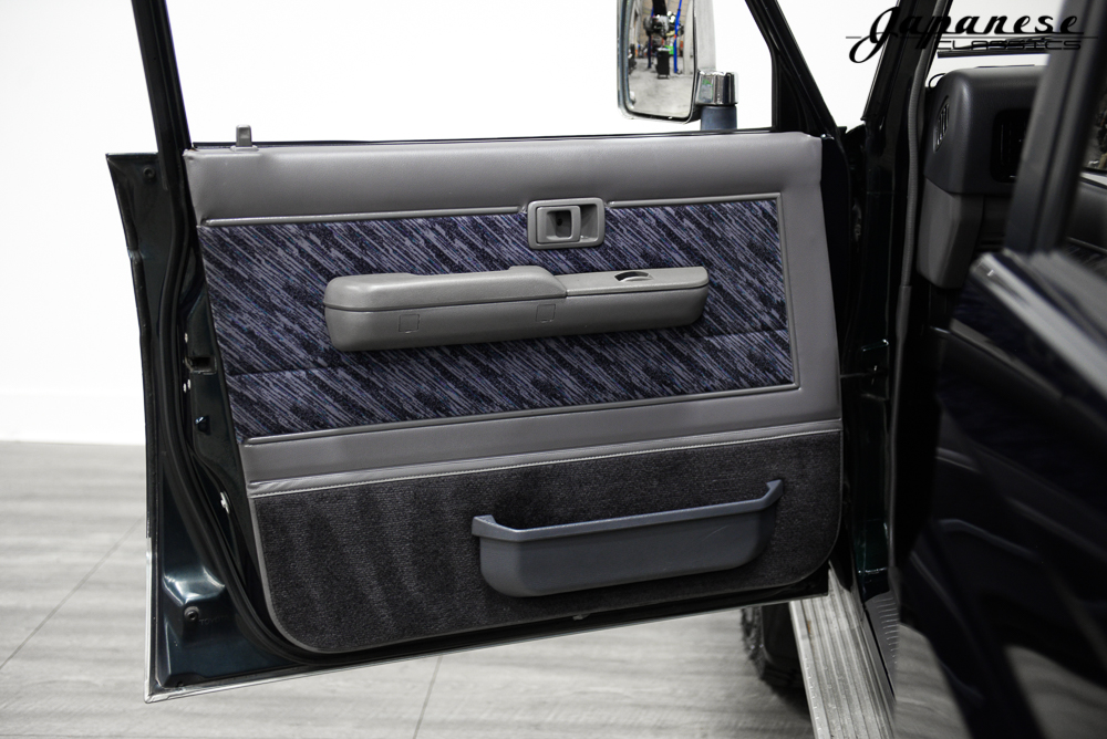 10年丰田霸道全车翻新多少钱,二手丰田霸道老款