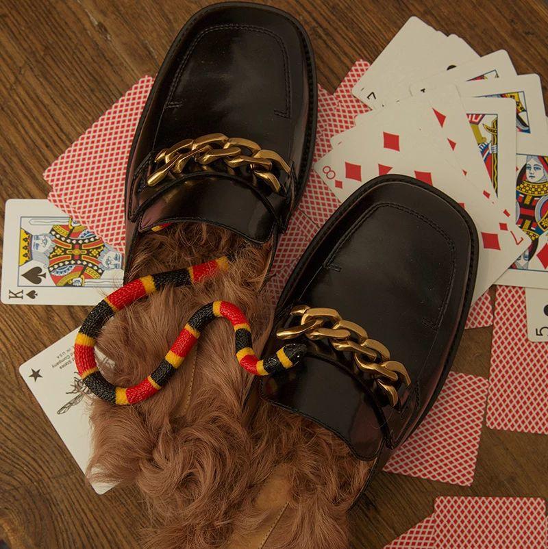 很土的鞋子品牌,超级土的鞋子