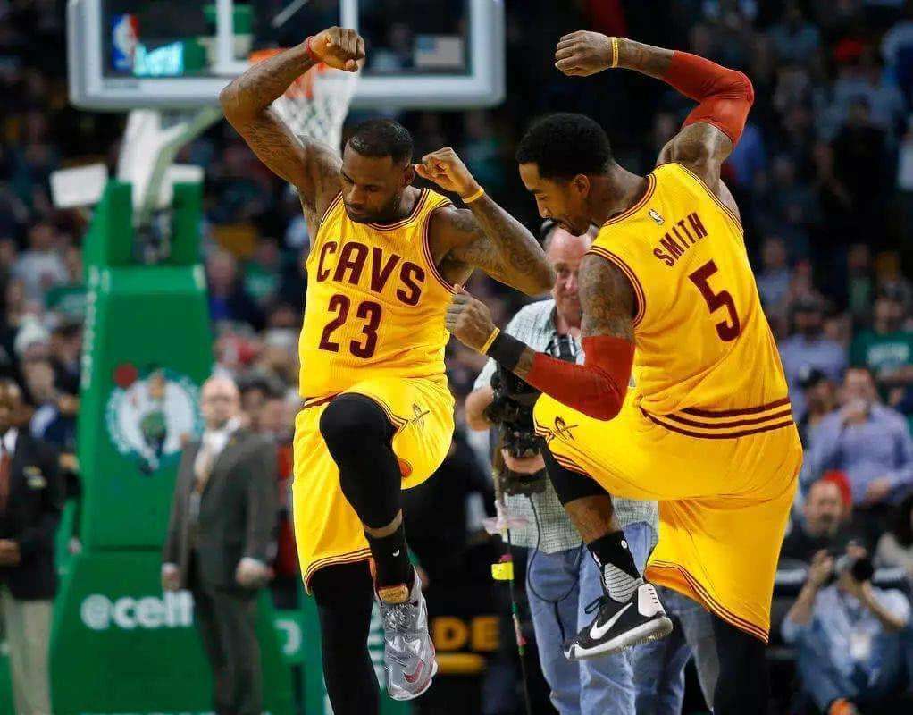 詹姆斯被解鞋带,詹姆斯昔日队友