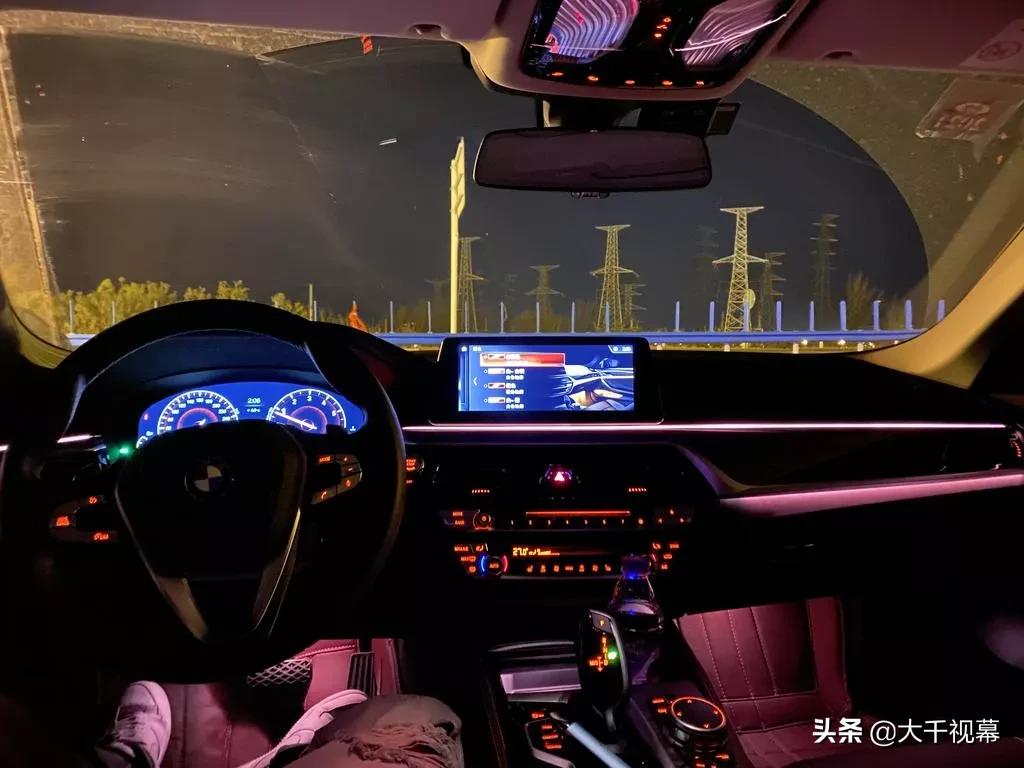 宝马五系和雷克萨斯es300h哪个好,有人说宝马5系便宜