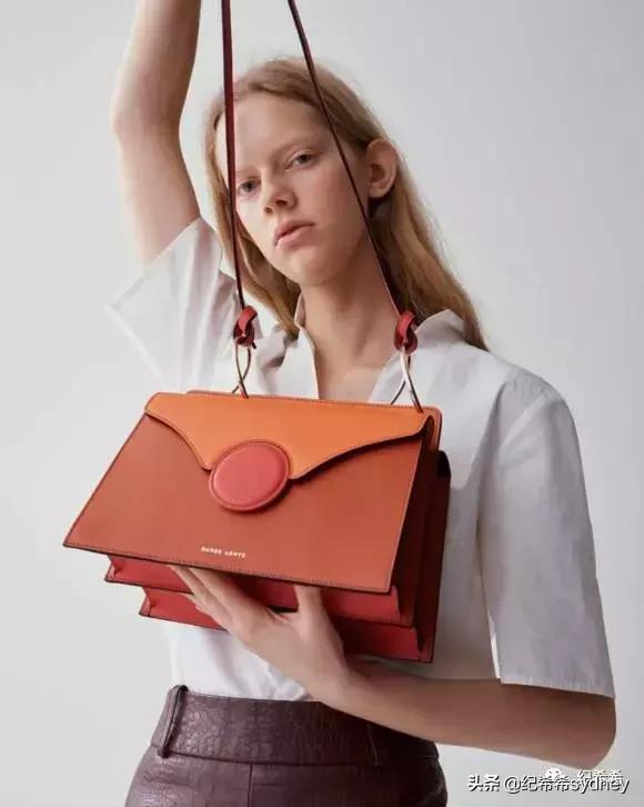2020年最潮时尚的小众包包推荐,今年爆款的包包