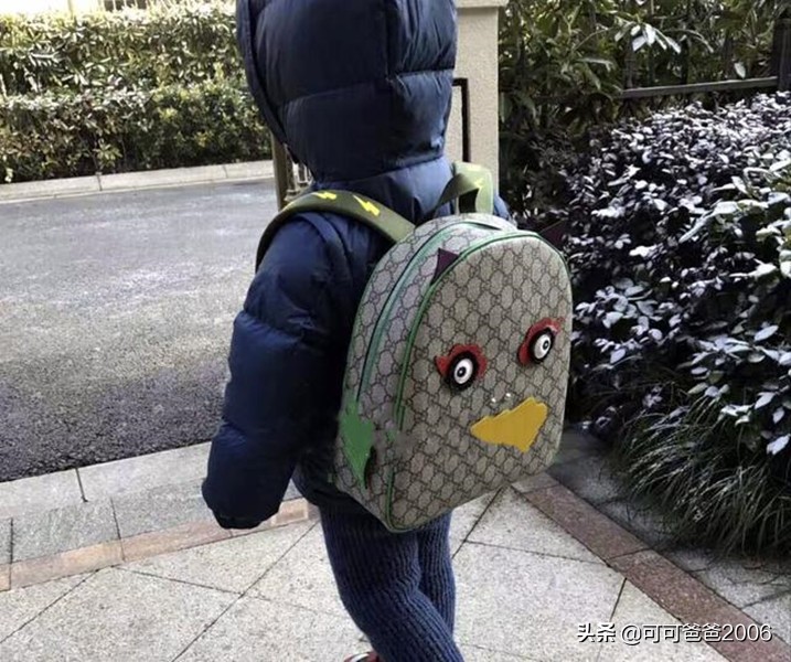 她“富养”儿子，连书包都买两千多的，结果呢？